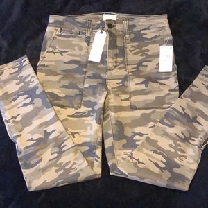 Sanctuary camo pants